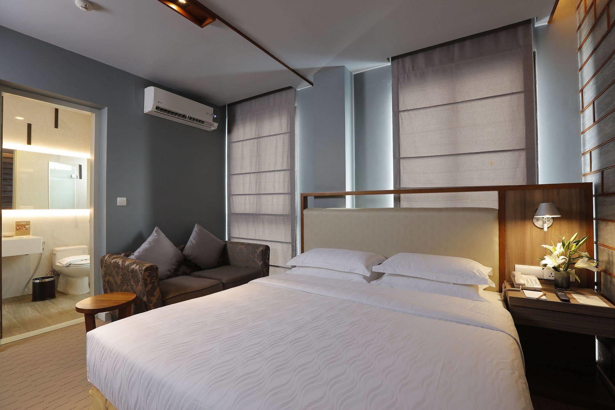 The Link Yangon Boutique Hotel Zewnętrze zdjęcie