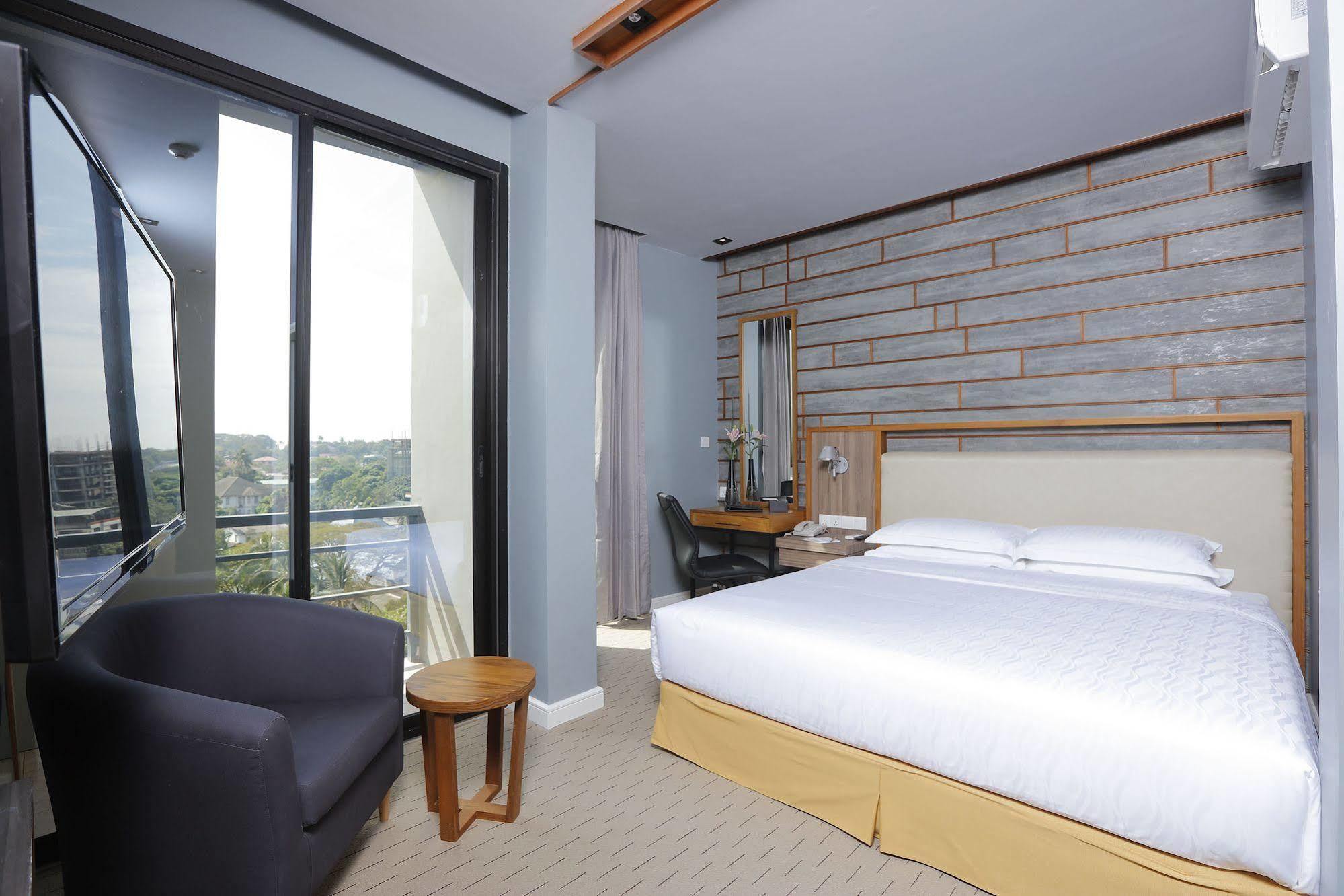 The Link Yangon Boutique Hotel Zewnętrze zdjęcie