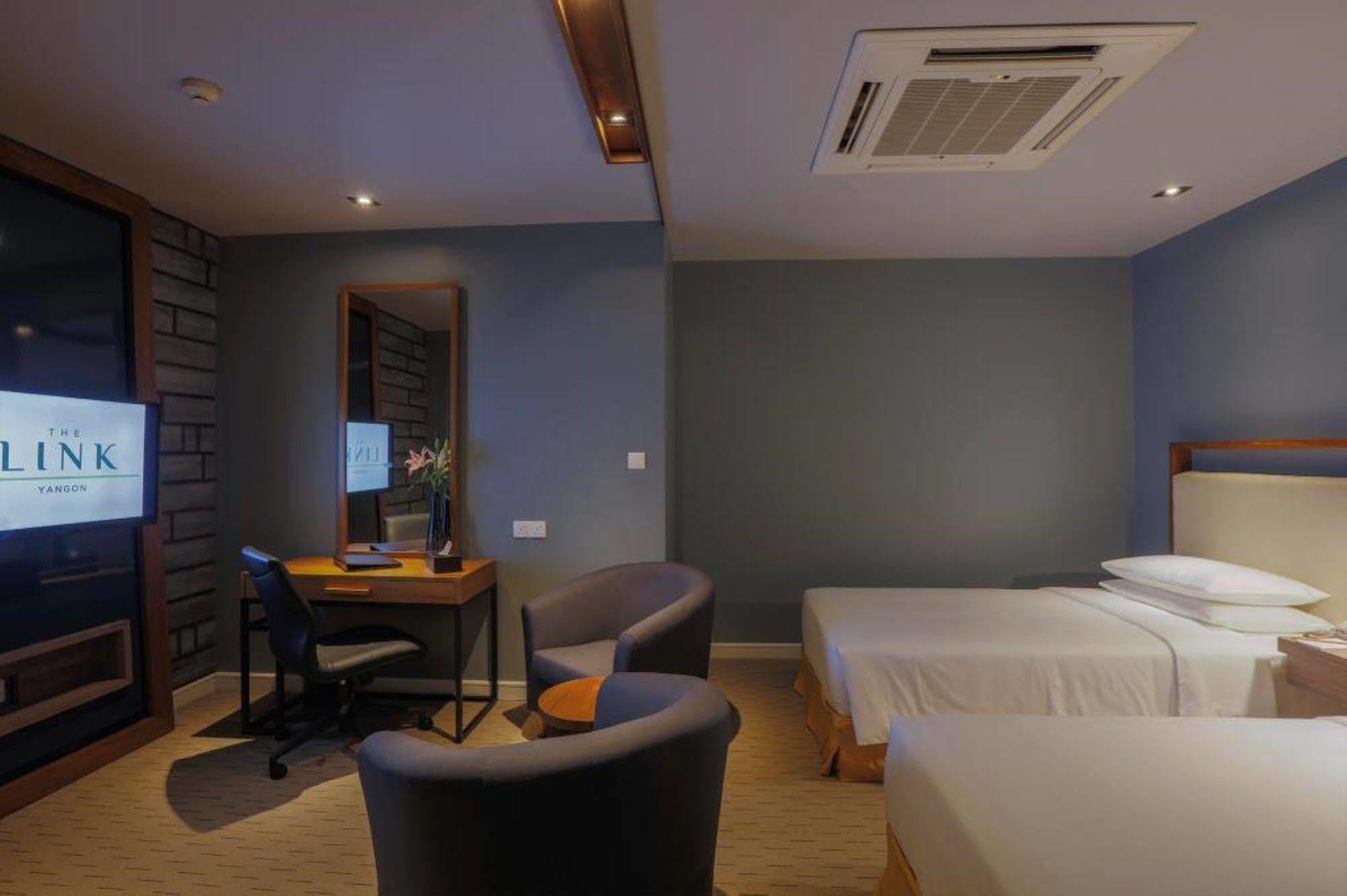 The Link Yangon Boutique Hotel Zewnętrze zdjęcie